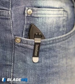 Kershaw Launch 1 Automatic Knife Blue Aluminum (3.4" BlackWash) 7100BLUBW -Kershaw Store Kershaw Launch 1 Automatic Knife Black Aluminum BlackWash 7100BW BHQ 27374 kp in pocket web 2